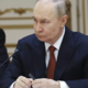 PUTIN: Rusija namerava znižati vojaške izdatke