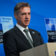 Politico o obrambnih referendumih: ''Neodgovorno in neizkušeno''