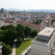 Država naj omogoči osnovne storitve, potrebne za življenje