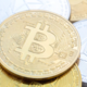 Borzni komentar: Bitcoin na novem rekordu, blizu tudi ether