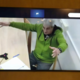 Če mu dekleta niso izročila dovolj denarja, jih je zaklepal v sobe