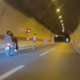 Z e-skirojem po hitri cesti in skozi tunel