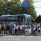 Vsakodnevna zmeda na avtobusni in železniški postaji