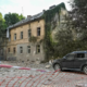 Napad več sto ruskih dronov in raket na zahodu Ukrajine