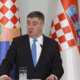 Z bombo do mesta veleposlanika v Ljubljani?