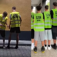 Poljski fantje patruljirajo za “neokusno” oblečenimi dekleti