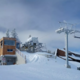 Varljiva bela zima: bo smučanje kmalu le še za premožne?