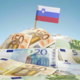 Evro vse močnejši: Slovenija med vsemi državami EU najmanj posluje v dolarjih
