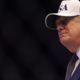 Trump zagrozil Franciji s 100-odstotnimi carinami na vino in šampanjec