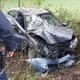 21-letnica zaradi pijanega voznika v smrtni nevarnosti; namesto zavore pohodila plin in ga povozila
