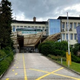 VIDEO: Na forumih razburjeni, zdravnica bi 8-letniku predpisala antibiotik, še preden bi ga pregledala