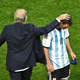 ARGENTINA spet žaluje, Lionel MESSI je povsem skrušen: umrla še ena nogometna legenda!