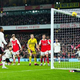 Razburljiv derbi Arsenala in Uniteda! Padlo pet zadetkov, pri Cityju napeto čakali razplet!
