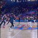 Provokacija ali ... Igralci Reala pred tekmo z Barcelono šokirali javnost, sredi parketa so ... (video)