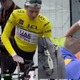 Pogačar zagledal tega fantka ob cesti - kar je storil, je vredno največ (video)