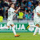 Junaku Olimpije Pintu žoga za hat-trick, ki pa ne bo končala v postelji. Ker ...