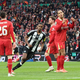 Kaj pa Šeško? Prestopna vojna vse bolj vroča, Liverpool in Newcastle v hudem boju