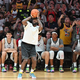 LeBron pokazal novo frizuro, Dragićev prijatelj podal sodbo, potem sta pokramljala s Kiddom