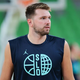 Dončić izginil med himno, dvorana v šoku – nato pa se je zgodilo tole (video)