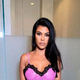 To je modni kos, ki si ga boste želeli izposoditi iz fantove omare. Napoveduje Kourtney Kardashian