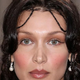 Bella Hadid: “Obžalujem svojo lepotno operacijo pri 14 letih”