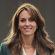 Pozabite ženstvene obleke, Kate Middleton spremenila stil in izbira le sodobne dizajne: Ko želi navdušiti, nosi to kombinacijo
