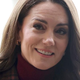 Delovna uniforma valižanske princese temelji na vpadljivem plašču: Kate Middleton obiskala bolnišnico, kjer se je zdravila, v čudovitem karirastem plašču, ki ukrade vso pozornost