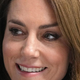 Kate Middleton za to posebno priložnost oblekla kombinacijo, ki jemlje dih