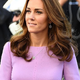 Za poletne izhode letos nosimo najljubšo šminko Kate Middleton (na ustnicah pusti božanski občutek!)