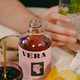 Najpodjetniška ideja: Vera Spirits ustvarja žgane pijače brez alkohola