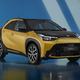 Močan hibrid v Toyotinem mestnem križancu