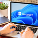 Windows 11 je po štirih letih končno prehitel Windows 10