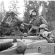 Poimenovali so se po Hitlerjevi puški in tarnajo, da jim je v hrbet uperjena pištola: Kdo in kaj je »Sturmgewehr«?