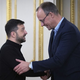 Slucki opozarja: Brez konkretnih korakov Kijeva ne bo prekinitve ognja