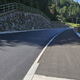 Za obnovo ceste Mežica-Črna vložena zahteva za podaljšanje roka izvedbe del
