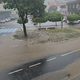 Neurje zajelo Koroško, ponekod po cestah že stoji voda