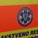 Motoristična nesreča v Vuzenici, poškodovanega prepeljali v bolnišnico