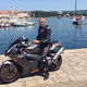 DL: Ko sedeš na ''krdelo konj'' - Na motor vselej bistrih misli!