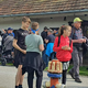 FOTO: Tradicionalnega prvomajskega pohoda po Anini poti se udeležilo veliko mladih