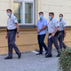 Na sojenju obtoženemu trojnega umora bo pričala še njegova mati