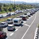 Pozor! Gost promet in številni zastoji na slovenskih avtocestah