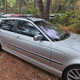 FOTO: Internet osupnil nad prizorom iz hrvaške obale: Pol BMW-ja kot prikolica?