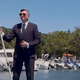 VIDEO: Borut Pahor na supu v poslovni obleki. Ste vedeli, da gre za oglas?