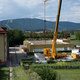 FOTO in VIDEO: Začela se je postavitev nove strehe na telovadnici: Konec del predvidoma do oktobra