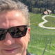 Premier Golob očaran nad 'srčkom med vinogradi': Fotografija iz Špičnika sprožila val odzivov