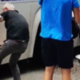 VIDEO: Voznik avtobusa srbske reprezentance HUMORNO nad prtljažnik! Odpreti ga je želel celo z nogo