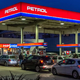 Ogorčenje in precejšnja škoda zaradi napake Petrola: mislil, da toči bencin, a je ven tekel dizel (kako je to mogoče?!)