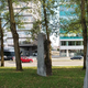 Park s posebnim pomenom sredi ljubljanskega križišča: veste, kaj nam sporočajo kamni v njem?