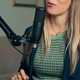 Znana slovenska TV-voditeljica iskreno o bolezni (shujšala je 10 kilogramov)