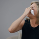 Čustven trenutek: Jennifer Aniston zajokala, ko so jo vprašali o seriji Prijatelji po smrti Matthewa Perryja (VIDEO)